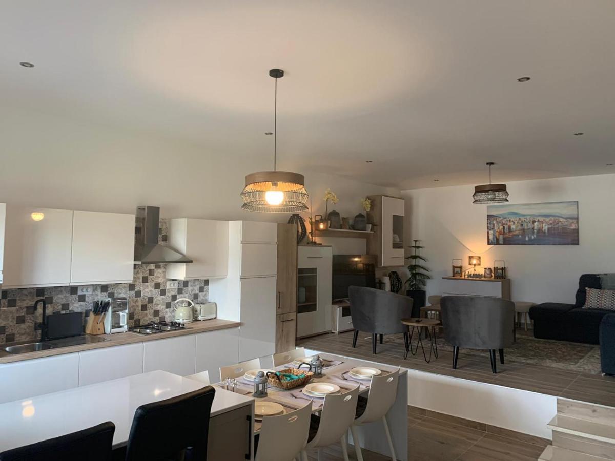 La Dolce Vita Apartment Posedarje Luaran gambar